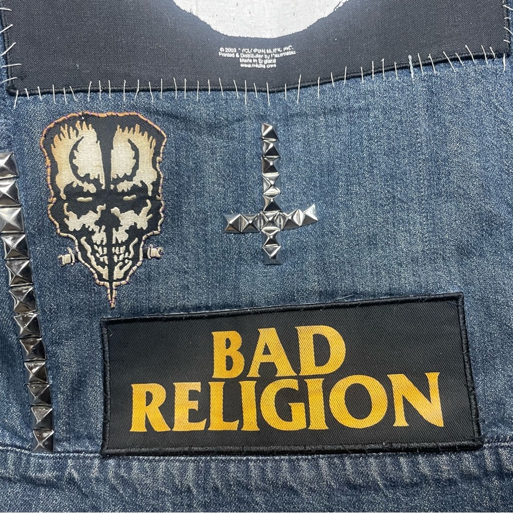 XL RUDE, MISFITS, BAD RELIGION DENMIM VEST w/ HOOIDE